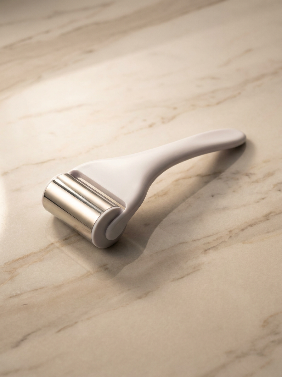 Facial Ice Roller — Depuff, Tighten & Soothe in 60 Seconds
